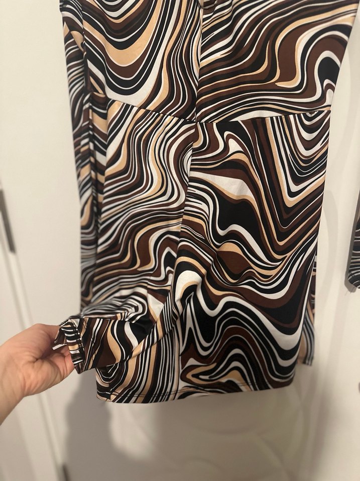 Uzun Kollu Kahverengi Mini Tulum - Görsel 3