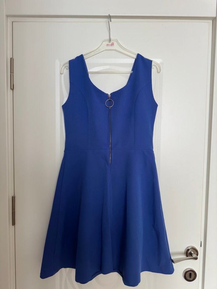 Mavi V Yaka Kolsuz Midi Elbise - Görsel 3