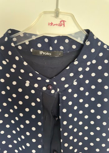 Lacivert Puantiyeli Düğmeli Kolsuz Bluz - Görsel 5