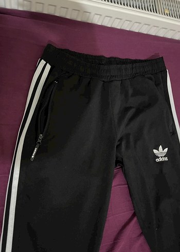 Adidas Siyah Beyaz Fermuarlı Kadın Eşofman Takımı - Görsel 3