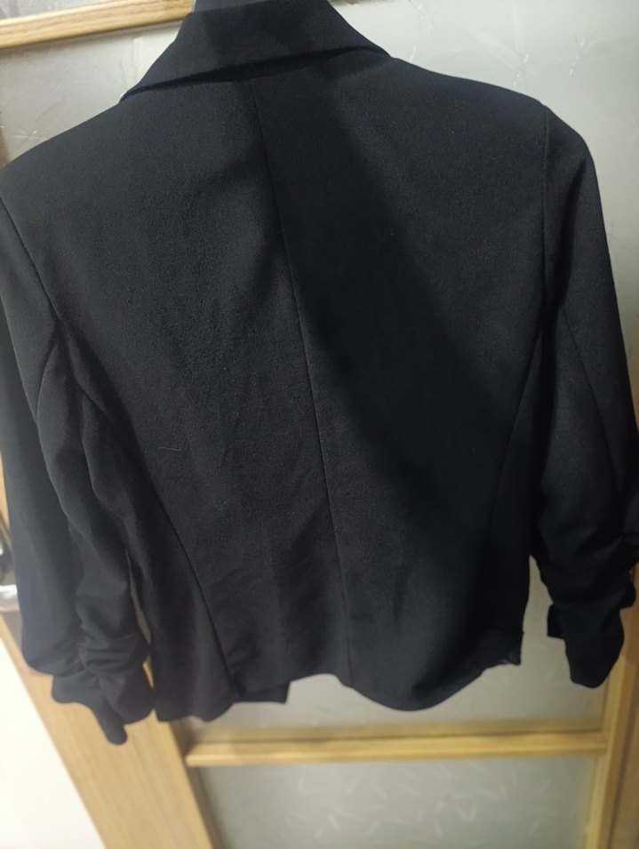 Düğmeli Siyah Kadın Mini Blazer - Görsel 3