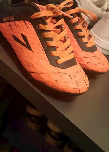 Turuncu Erkek Futbol Ayakkabısı Velcro Bağcıklı