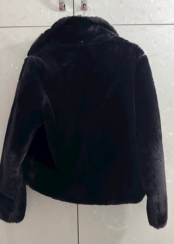 Siyah Kürk Detaylı Kadın Mont - Görsel 4