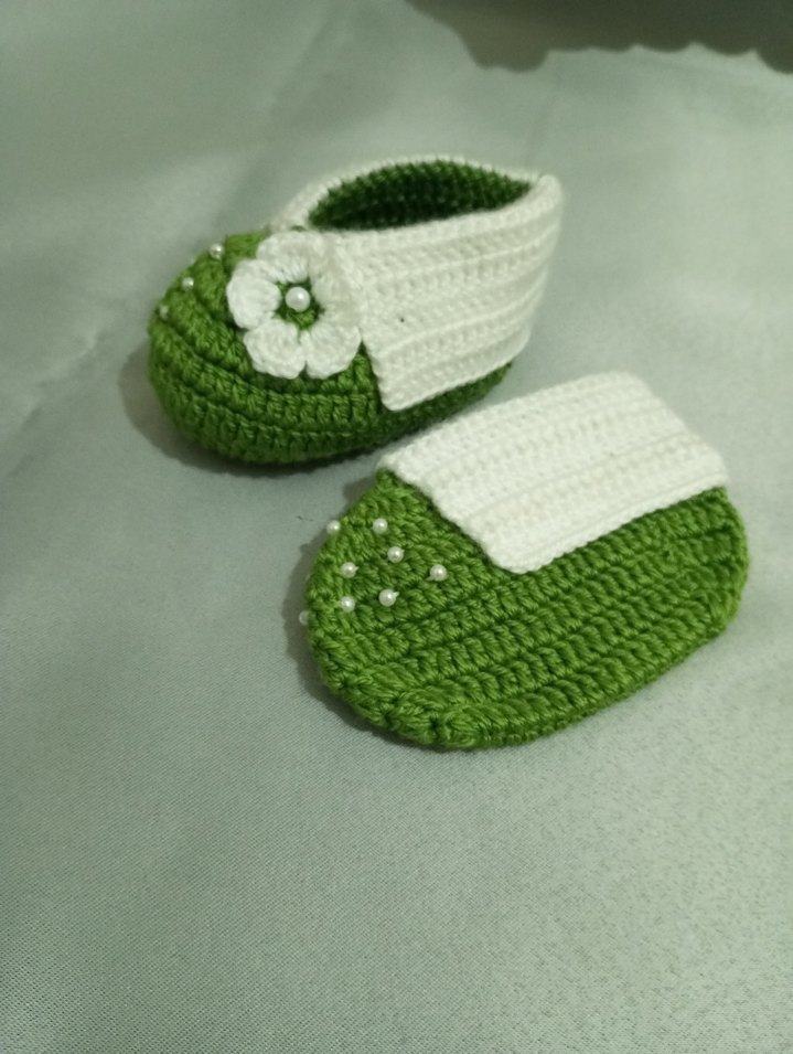 kız Bebek Örgü Patik - Görsel 2