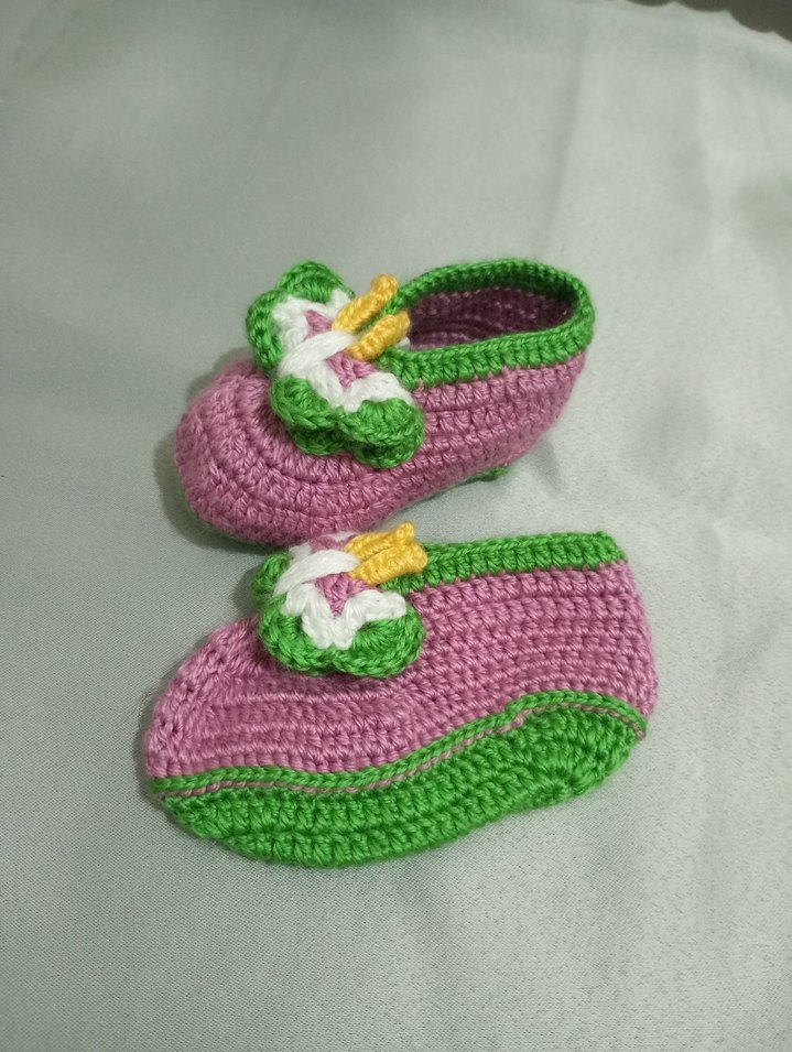 kız Bebek Örgü Patik - Görsel 4