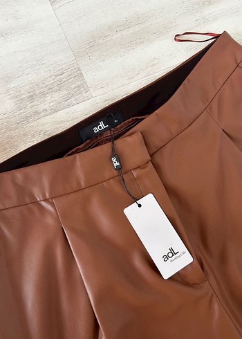 Kadın Kahverengi Deri Regular Fit Pantolon - Görsel 4