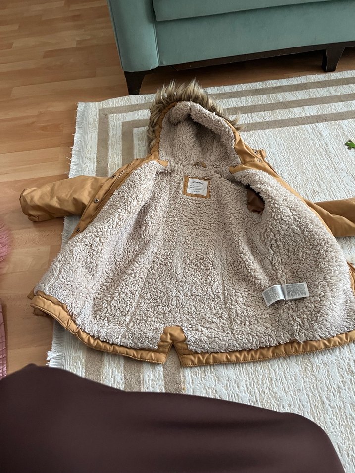 Kürklü Kapüşonlu kızÇocuk Mont - Görsel 2