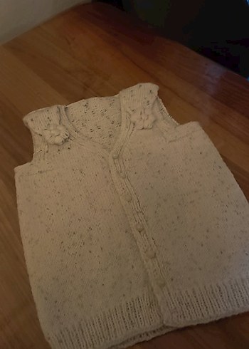 Kız Çocuk Beyaz Örgü V Yaka Süveter - Görsel 3