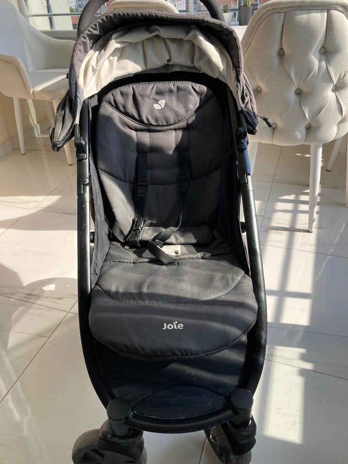 Gri ve Siyah Bebek Arabası - Görsel 5