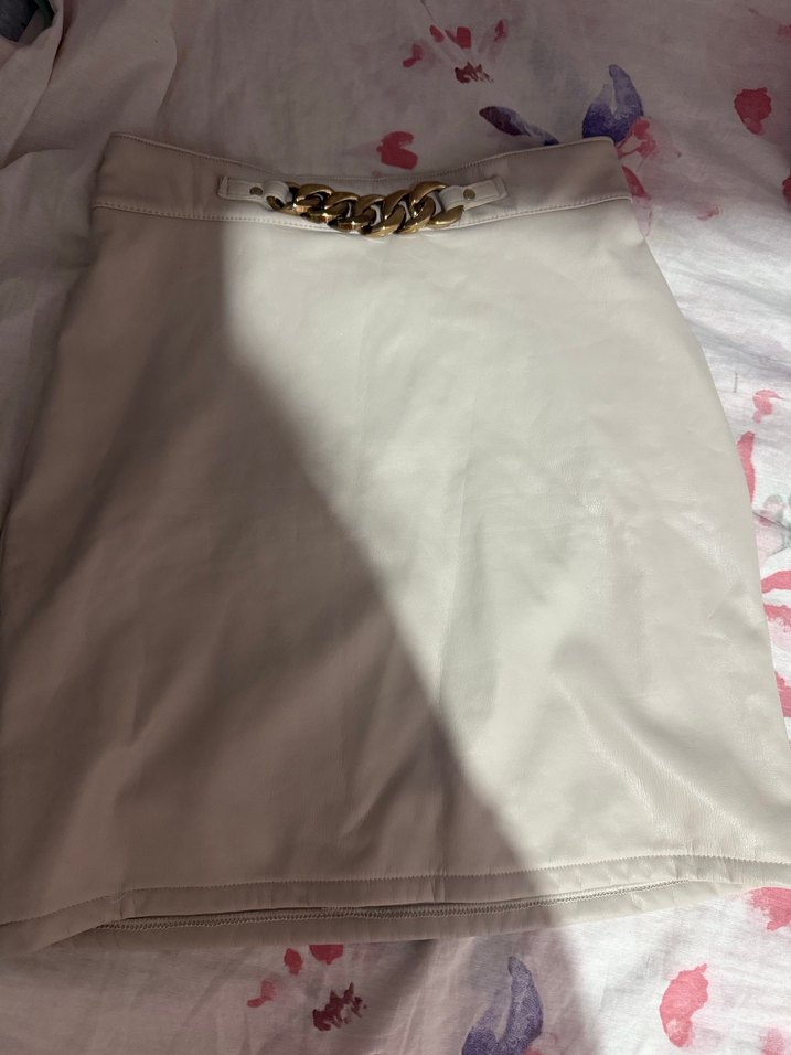 Zincir Detaylı Bej Midi Mini Etek - Görsel 2