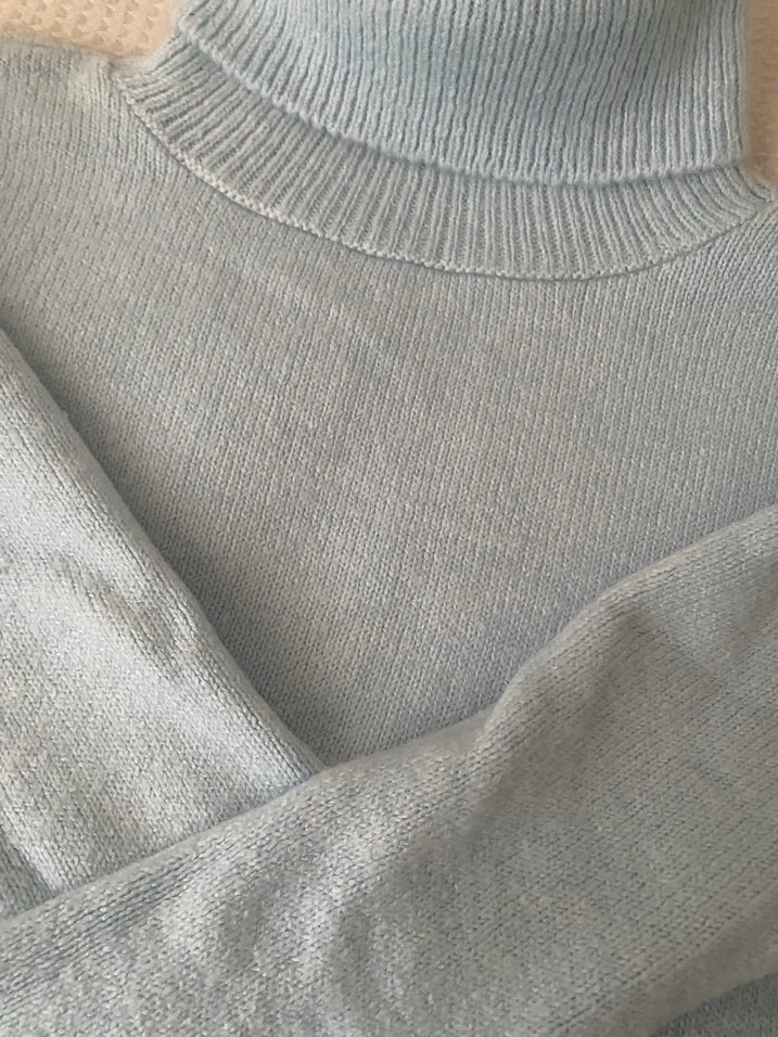 Mavi Boğazlı Kadın Triko - Görsel 3