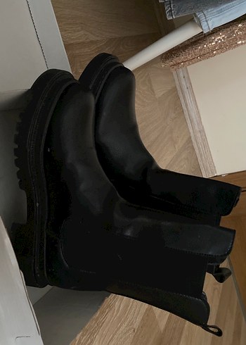 Diğer Sehir Stiline Uygun Siyah Chelsea Bot