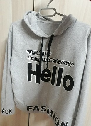Kapşonlu sweatshirt