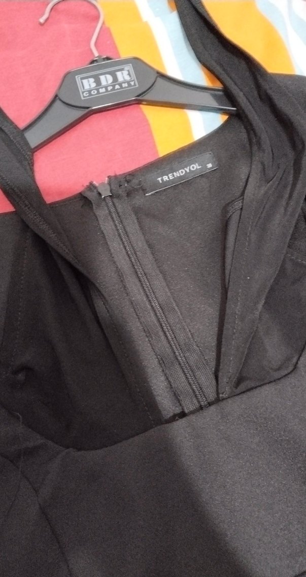 Siyah V Yaka Uzun Kollu Mini Elbise - Görsel 4