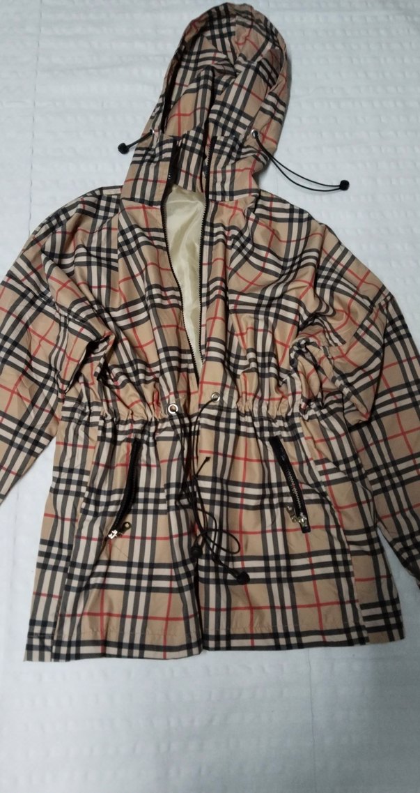 Kahverengi Kapüşonlu Belden Bağlamalı Kadın Yağmurluk - Görsel 3