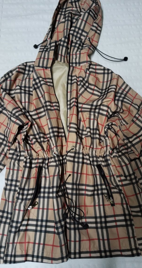 Kahverengi Kapüşonlu Belden Bağlamalı Kadın Yağmurluk - Görsel 4