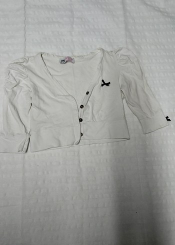 Beyaz Düğmeli Kız Bolero - Görsel 2