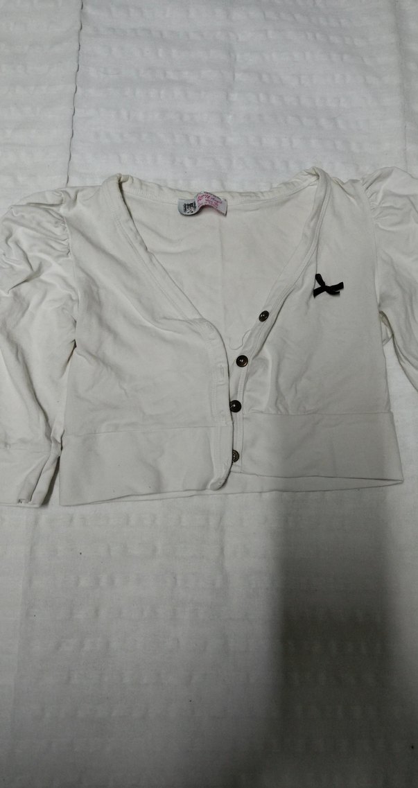 Beyaz Düğmeli Kız Bolero - Görsel 3