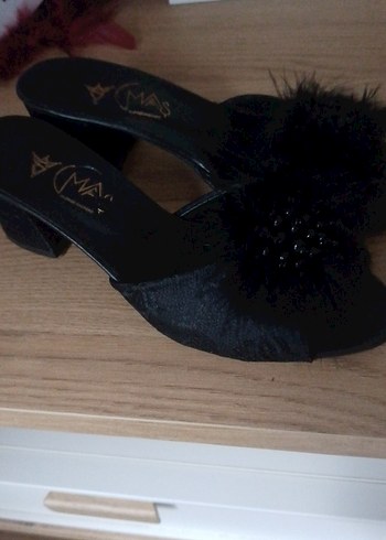 Siyah Yüksek Topuklu Kadın Terlikler - Görsel 3