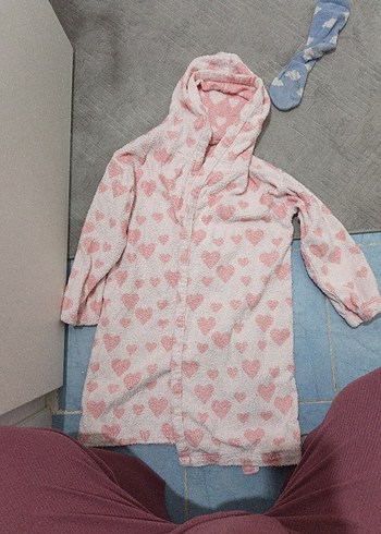 Kız Çocuk Kalp Desenli Pembe Bornoz - Görsel 3