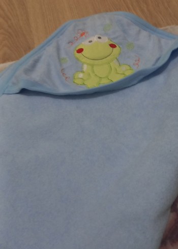 Renkli Nakışlı Mavi Çocuk havlusu - Görsel 3