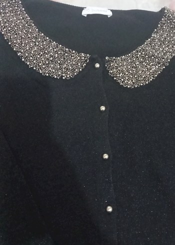 Nakışlı Yakalı Siyah Kadın Kazak - Görsel 5