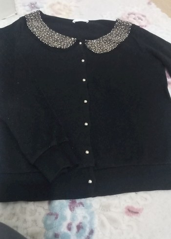 Nakışlı Yakalı Siyah Kadın Kazak - Görsel 3