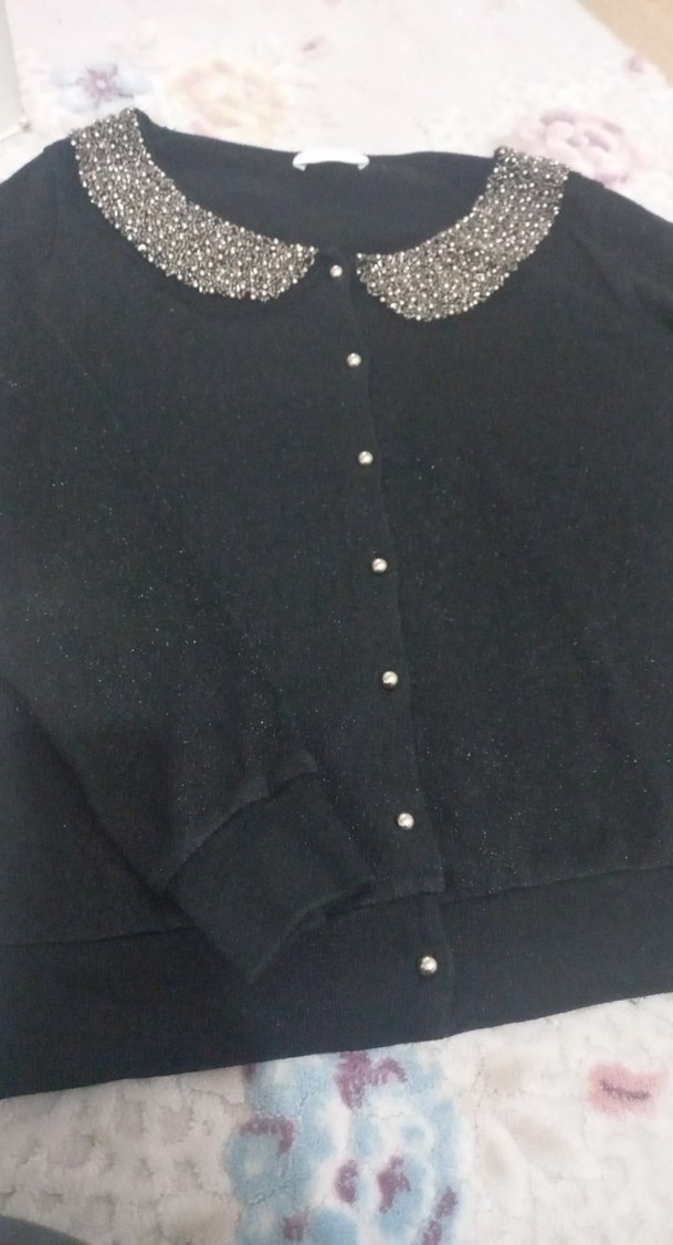 Nakışlı Yakalı Siyah Kadın Kazak - Görsel 4