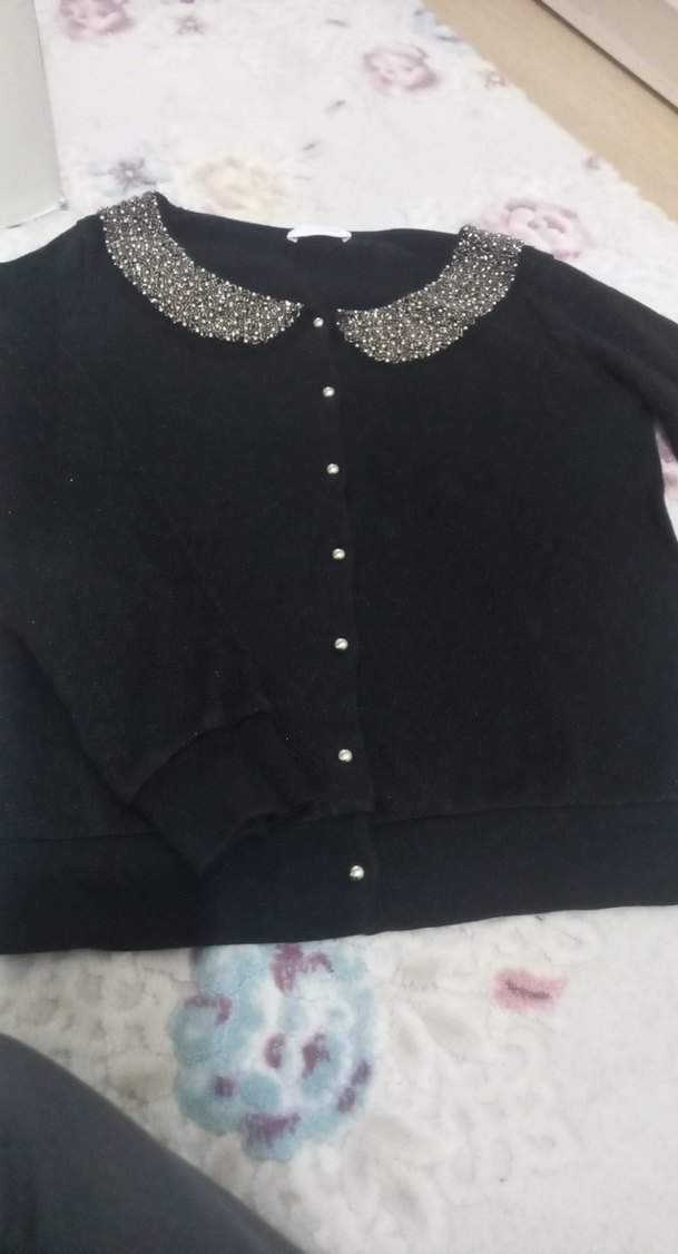 Nakışlı Yakalı Siyah Kadın Kazak - Görsel 3