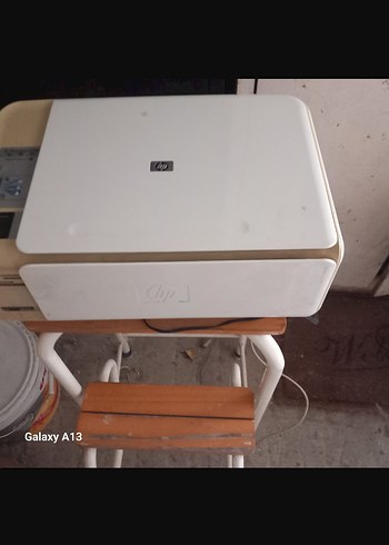 Beyaz Hafif Renkli Yazıcı - Görsel 3