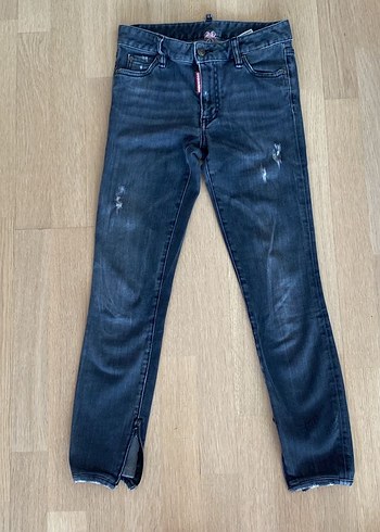 DSquared2 Fume Dar Kesim Jean 36