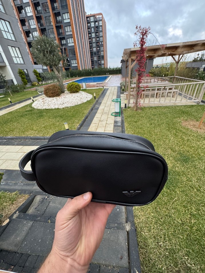 Siyah Deri Fermuarlı erkek Çantası - Görsel 2