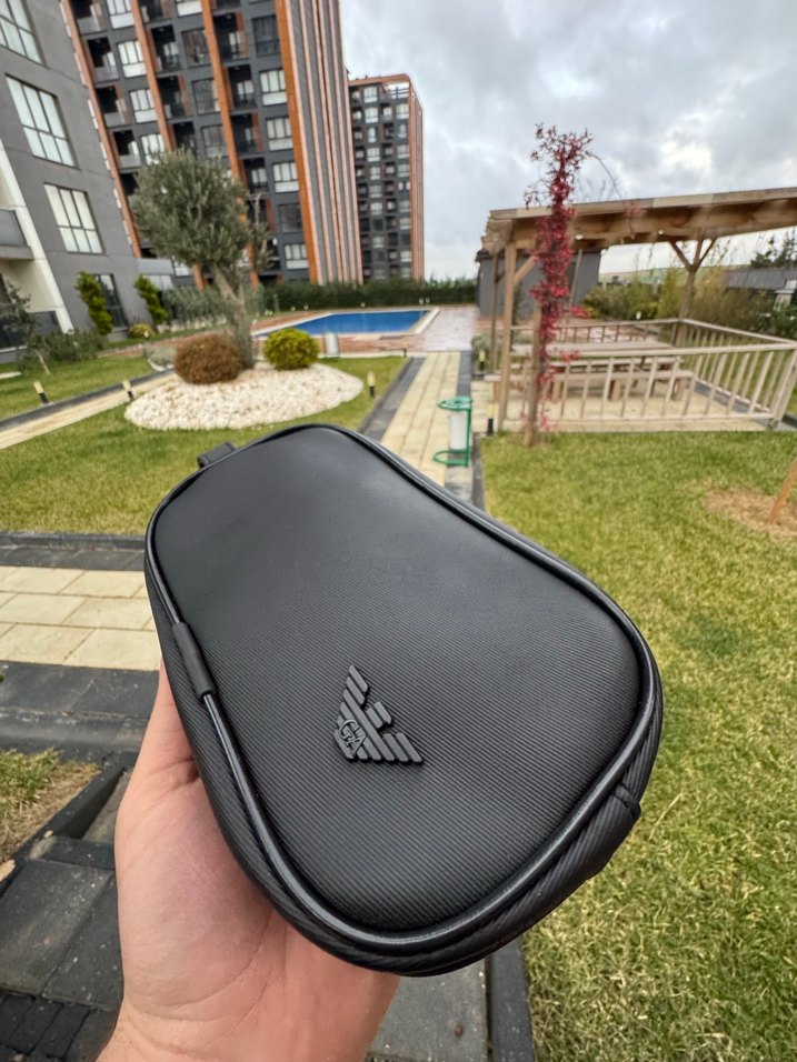 Siyah Deri Fermuarlı erkek Çantası - Görsel 3