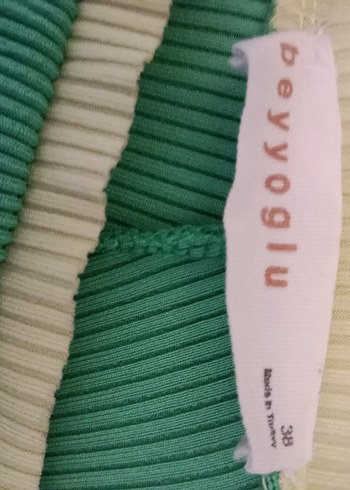 Kadın Yeşil Pilili Mini Şort - Görsel 3