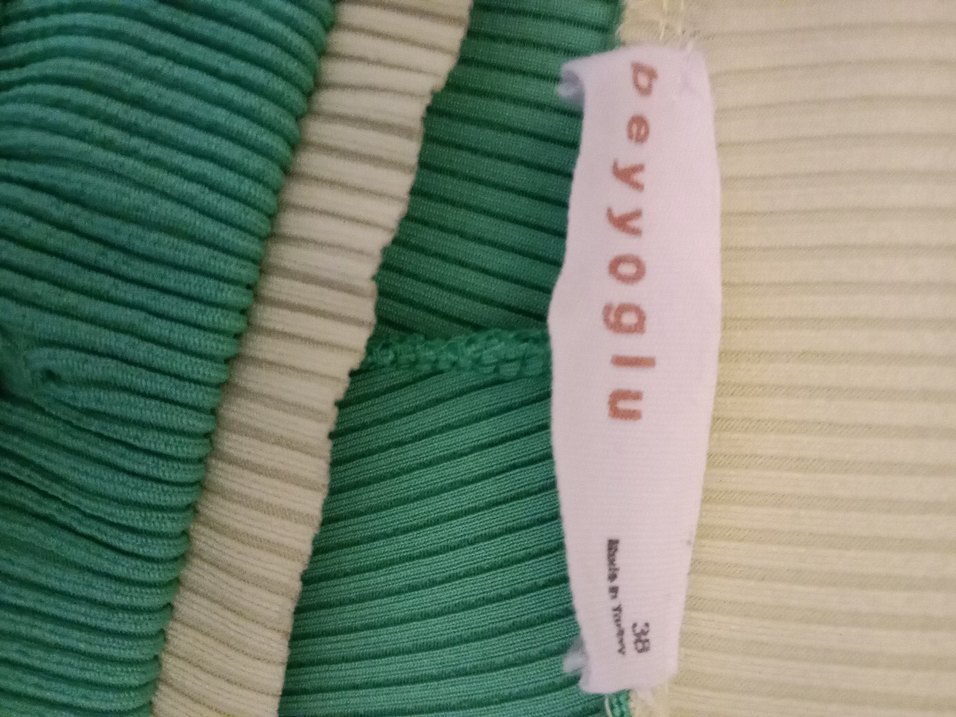 Kadın Yeşil Pilili Mini Şort - Görsel 3