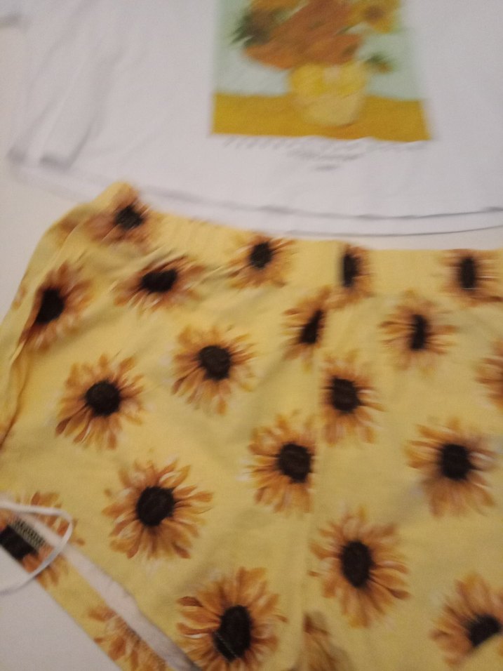 Sarı Baskılı Kısa Kollu Tişört - Görsel 3