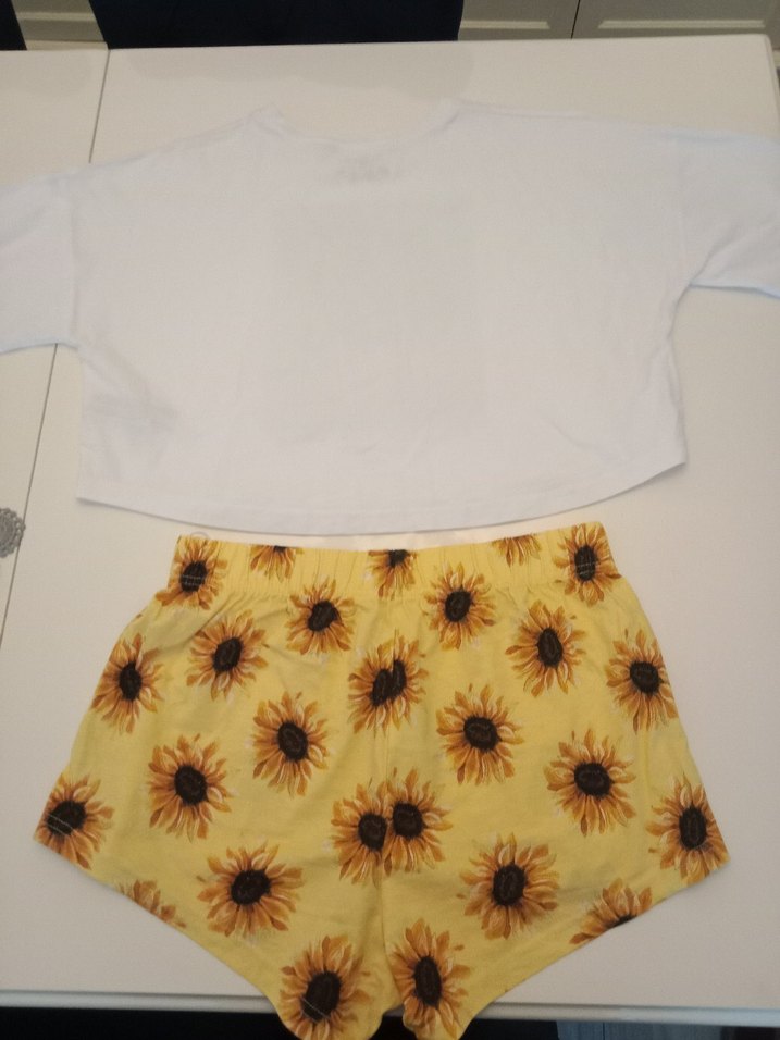 Sarı Baskılı Kısa Kollu Tişört - Görsel 2