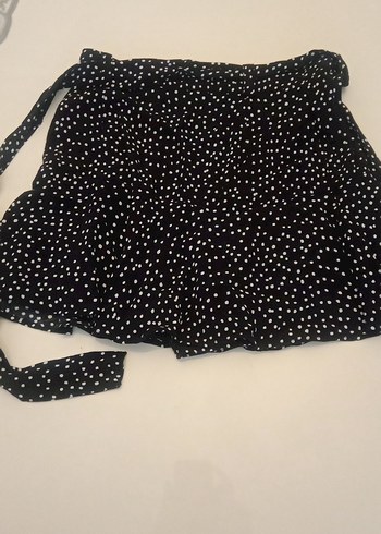 Kadın Siyah Puantiyeli Fırfırlı Mini şortlu Etek - Görsel 3