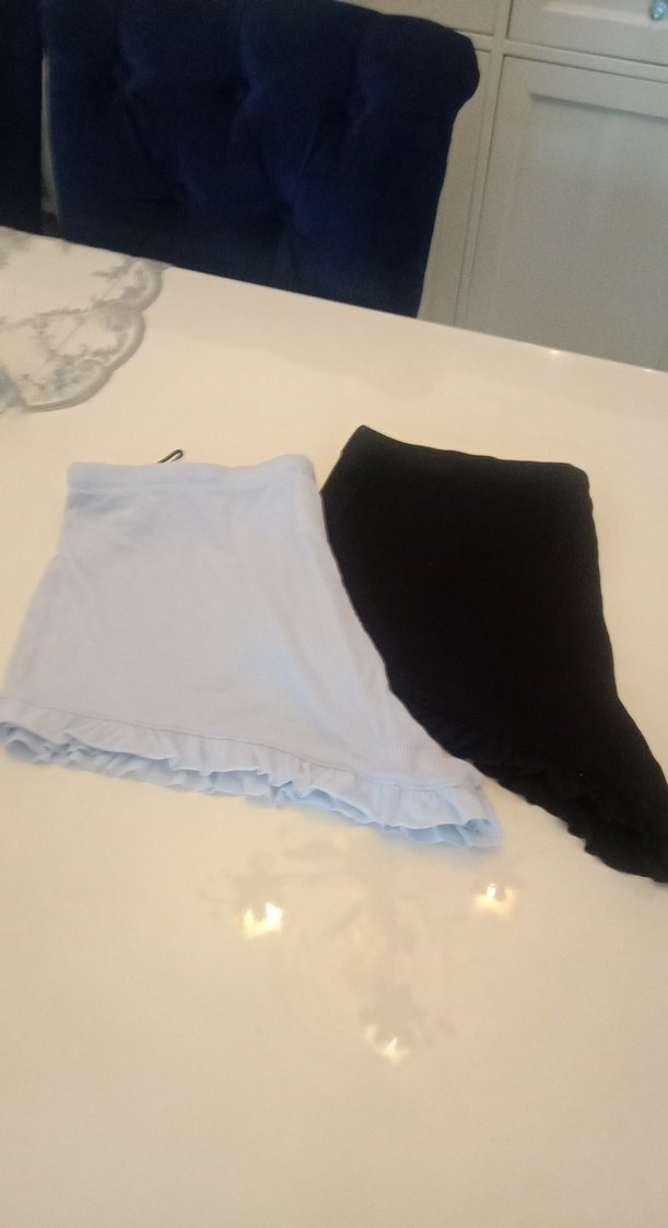 Kadın Gri Mini Şort Fırfırlı Rahat Kesim - Görsel 2