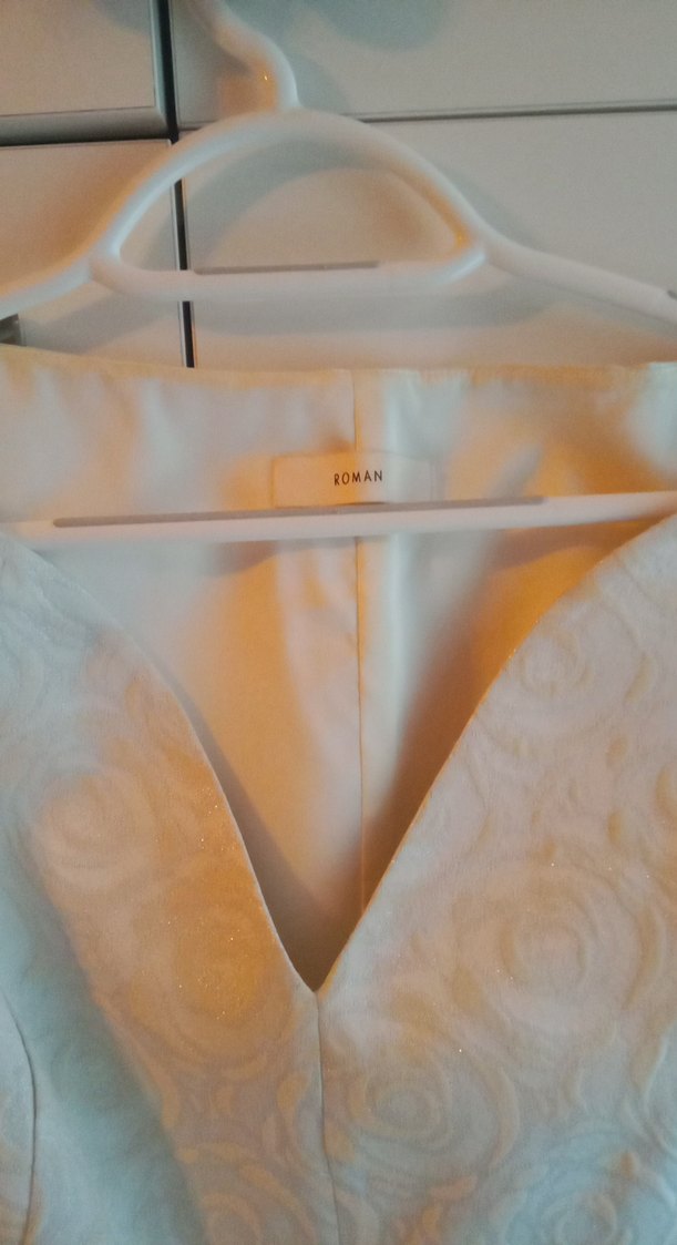 Beyaz V Yakalı Midi Abiye Elbise - Görsel 3