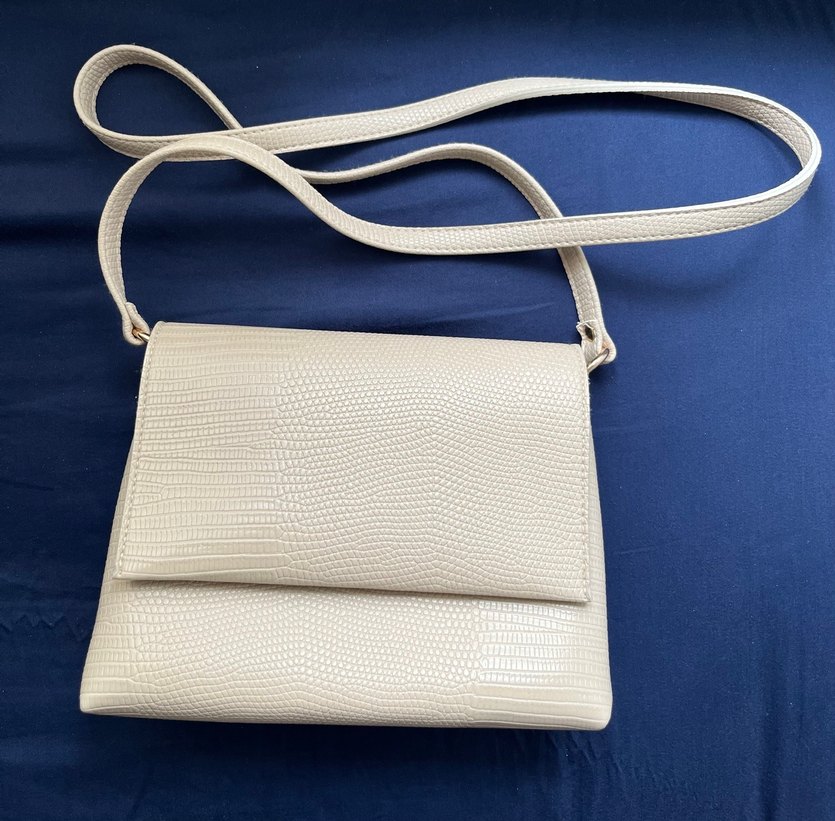 Koton Bej Deri Kemer Detaylı Kadın Çanta - Görsel 3