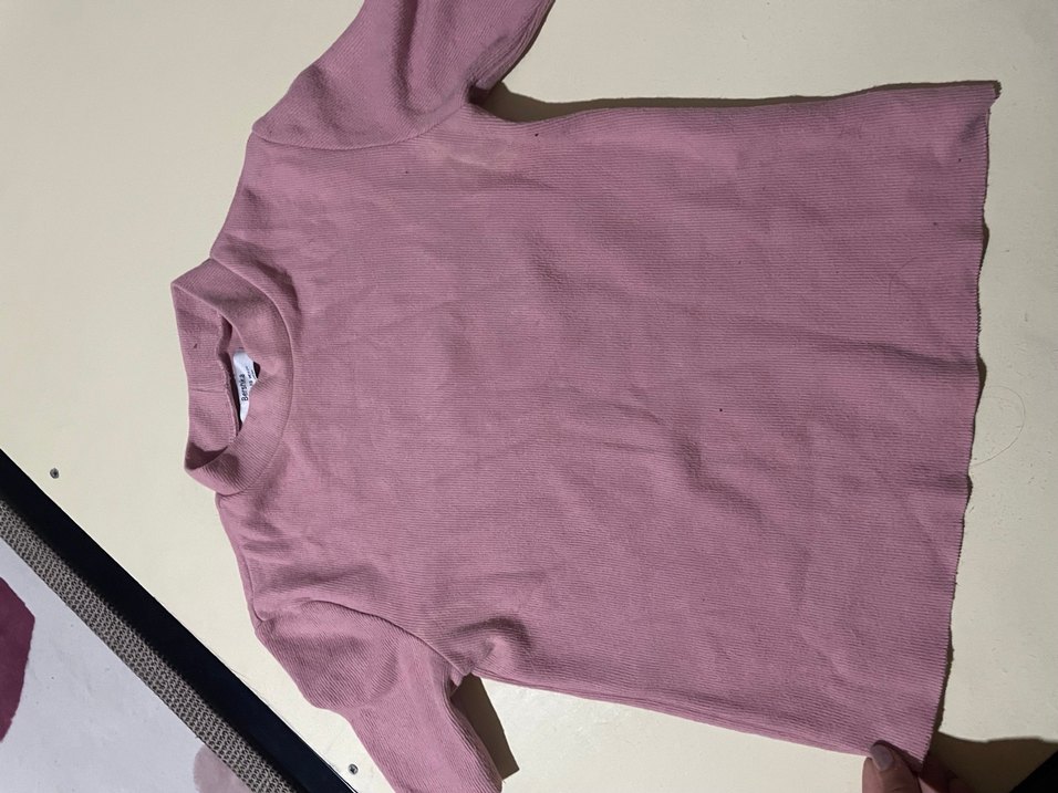 bershka pembe kısa üst - Görsel 4