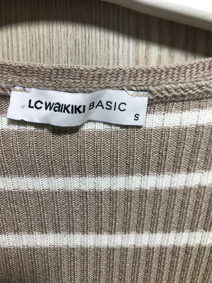 Bej Çizgili İnce Triko Hırka - Görsel 2