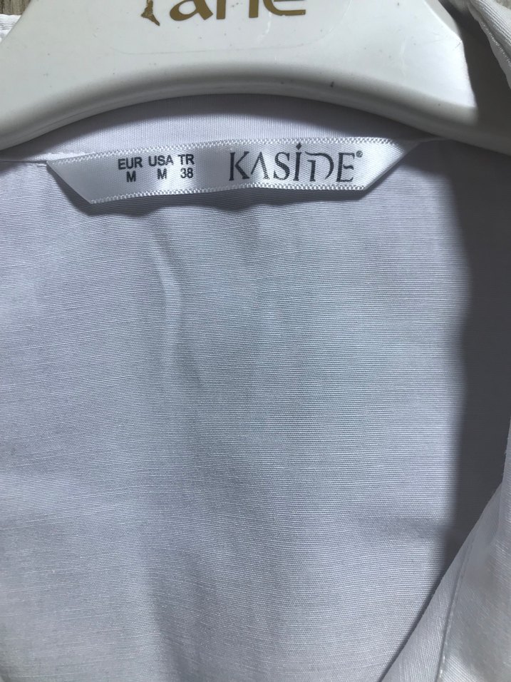 Düğmeli Beyaz Pamuklu Kadın Gömlek - Görsel 3