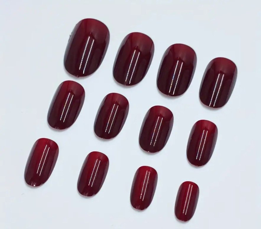 Parlak Bordo Tırnak Süslemeleri - Görsel 3
