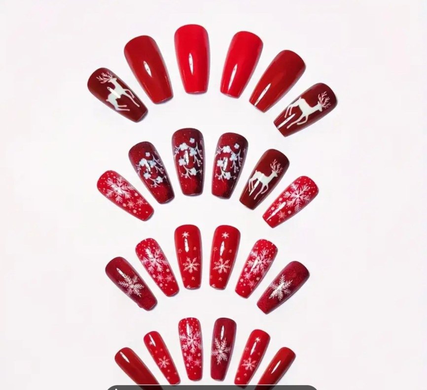 Kırmızı Parlak Noel Temalı Tırnak Süslemeleri - Görsel 2