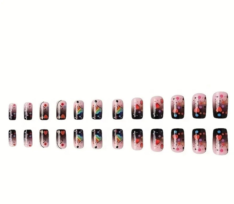 Renkli Kalp ve Nokta Takma tırnak - Görsel 2