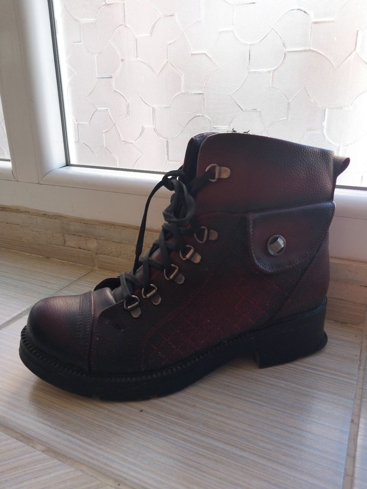 Bordo Deri Tokalı Yüksek Topuklu Gotik Kadın Bot - Görsel 2