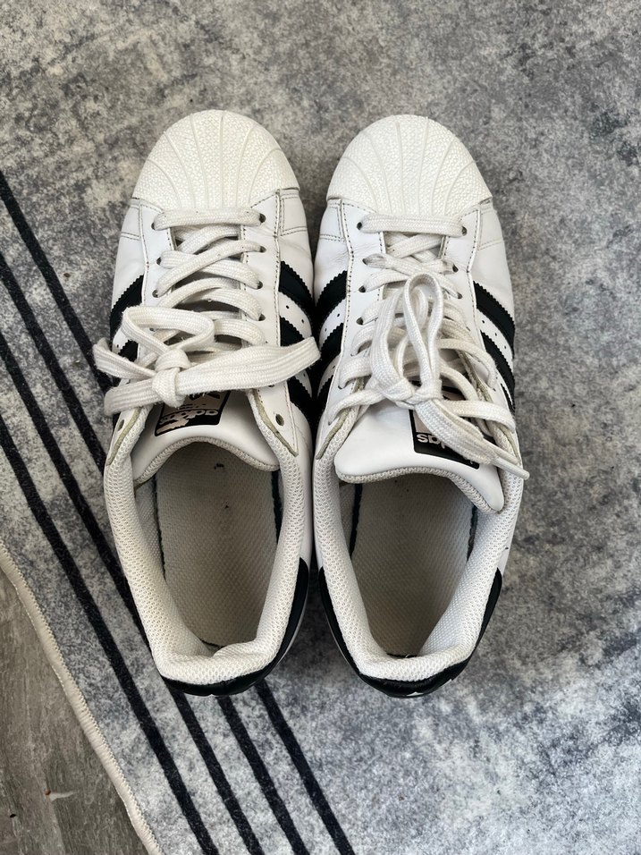 Beyaz Adidas Kadın Spor Ayakkabı - Görsel 3