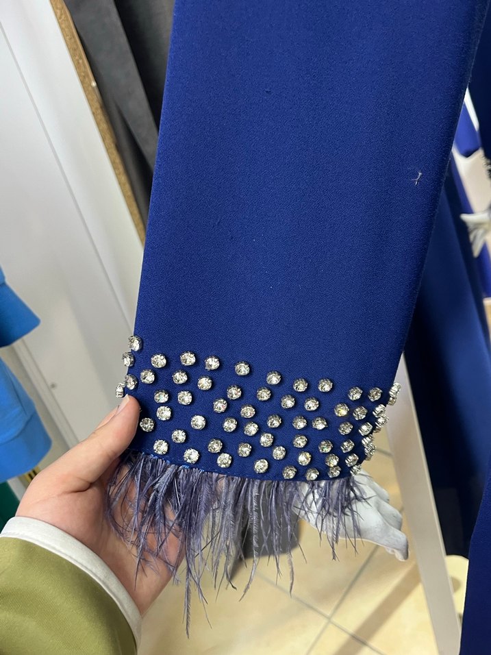 Nakışlı Koyu Mavi Uzun Kollu Uzun Elbise - Görsel 3